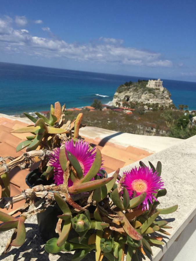 La Mesonette A Due Passi Dal Mare Apartment Tropea Exterior photo